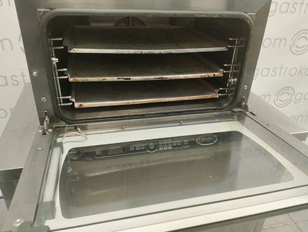 Piec konwekcyjny z nawilżeniem Unox Stefania XFT115