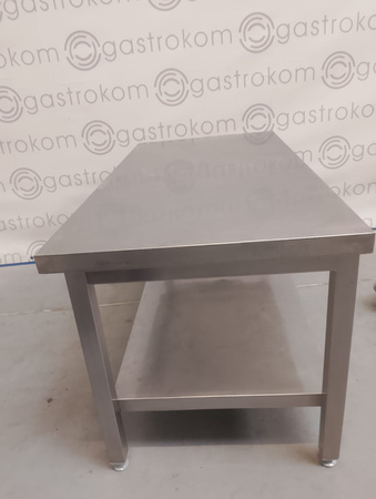 Stół centralny z półką 120x60x62