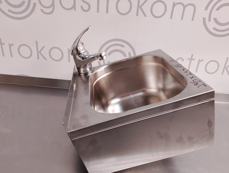 Umywalka nierdzewna zabudowana