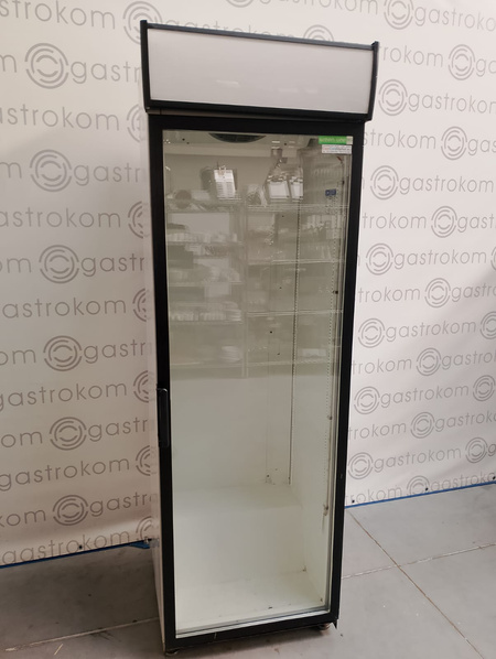 Witryna chłodnicza 68 cm UBC