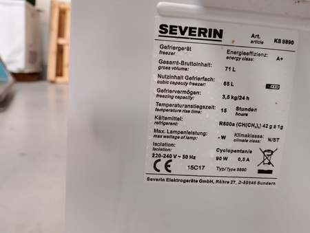 Szafa mroźnicza podblatowa SEVERIN