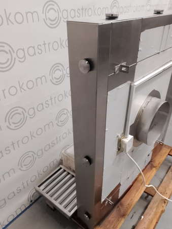 Okap centralny 126x110,5