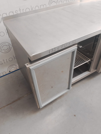 Stół chłodniczy 3-drzwiowy DM-94003-04