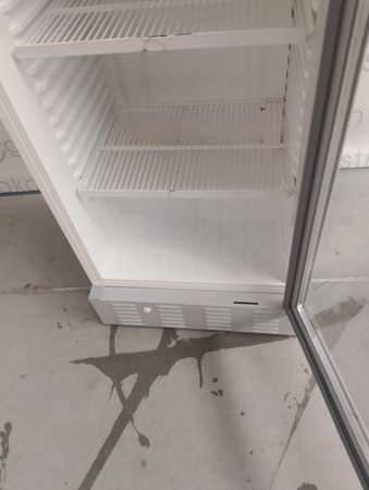 Witryna na napoje CMV 375