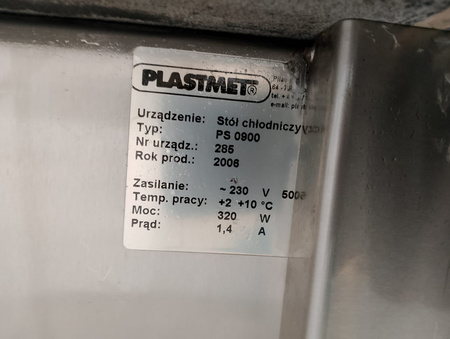 Stół chłodniczy sałatkowy z szybą 113x70 Plastmet