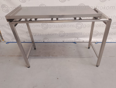 Stół 131,5x60x90 (blat nie na całości 117,5x60)