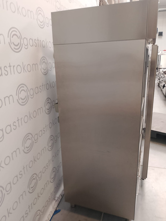 Szafa chłodnicza GN 2/1 700l nierdzewna DM-92101