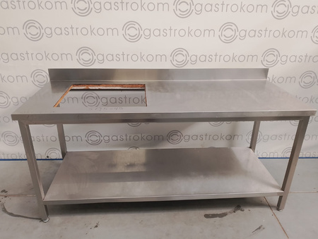 Stół z otworem na płytę grzewczą 182x70x85