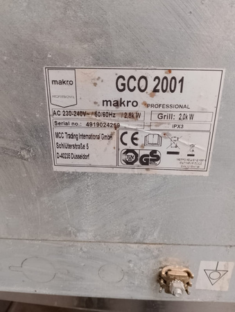 Piekarnik konwekcyjny METRO Professional GCO2001