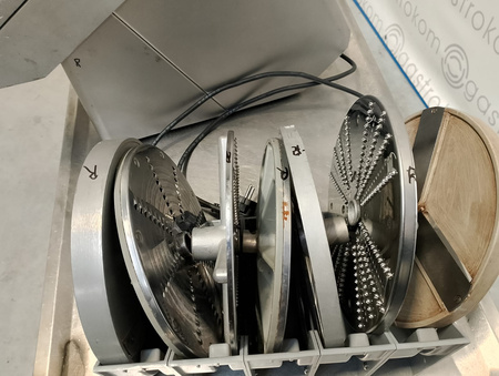 Szatkownica Resto Quality RQ780 z tarczami