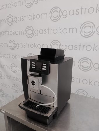 Ekspres ciśnieniowy automatyczny Jura X8
