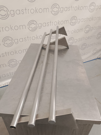 Półka wisząca pojedyncza rurkowa 137x30