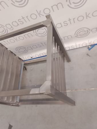 Podstawa pod piec 74x54,5x70