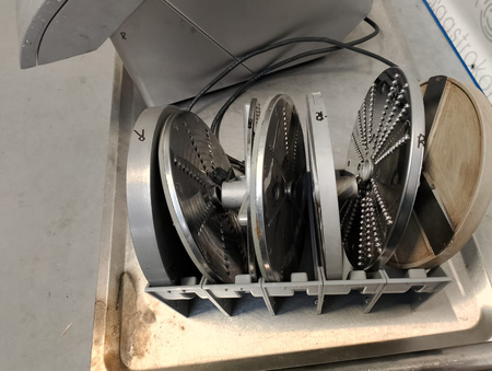 Szatkownica Resto Quality RQ780 z tarczami