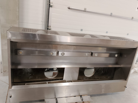 Okap przyścienny nawiewno-wywiewny 260x130