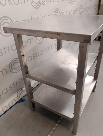 Stół z 2 półkami 68x60