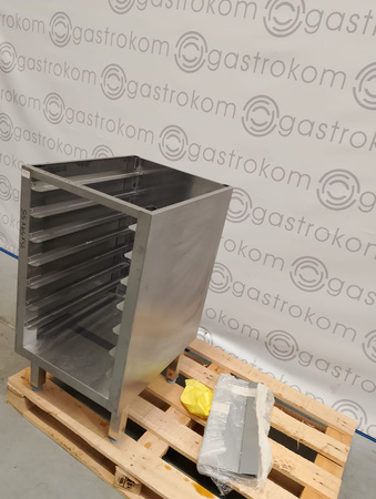 Box z prowadnicami na GN, cokół h-200 mm