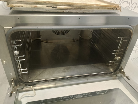 Piec konwekcyjny z nawilżeniem Unox Stefania XFT115