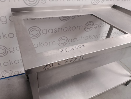 Stół z półką 136x77x85 z otworem na płytę indukcyjną