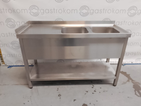 Stół z 2 zlewami z półką 130x50x85