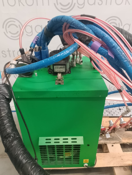 Schładzarka do piwa z nalewakami