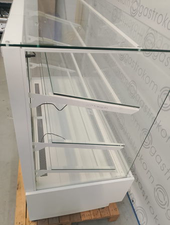 Witryna cukiernicza chłodnicza Dolce Visione Premium 1300