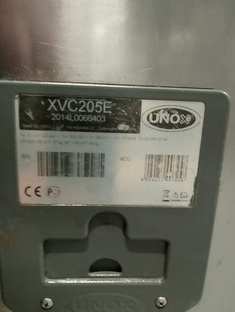 Piec konwekcyjno-parowy Unox XVC205E z podstawą 5XGN 2/3