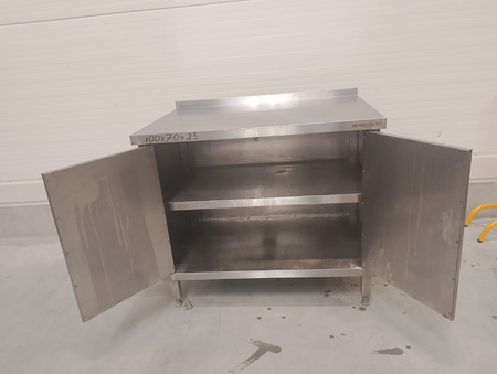 Stół z drzwiami skrzydłowymi 100x70