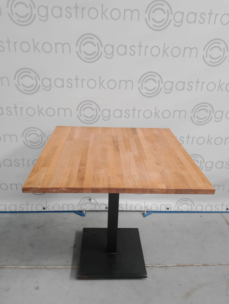Stół z blatem drewnianym klejonym 75x75x75