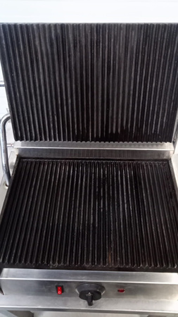 Kontakt grill, Panini, ryflowany, Caterina, P2.2kw