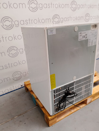 SZAFA MROŹNICZA PODBLATOWA FORCAR EF 200