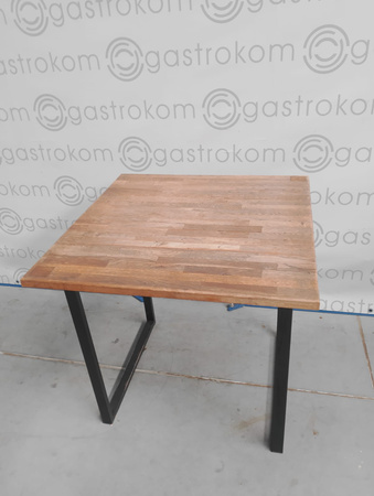 Stół z blatem drewnianym klejonym 80x80x77