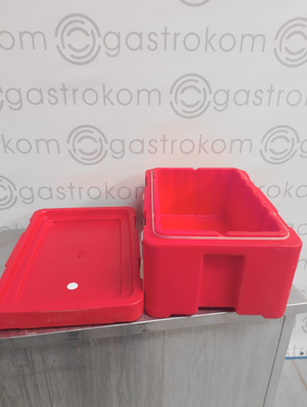 Pojemnik cateringowy termoizolacyjny 30l czerwony