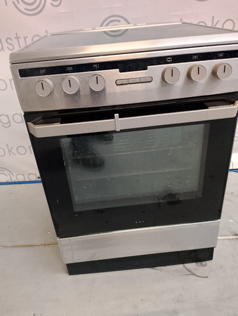 Kuchnia ceramiczna z piekarnikiem Amica