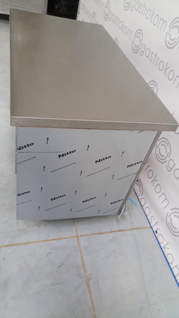 Stół chłodniczy 2-drzwiowy DORA METAL DM-94002-04 1325X700