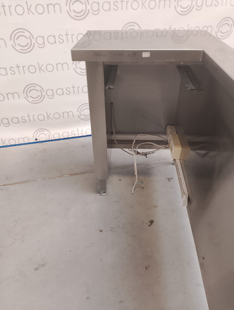 Stanowisko kasowe z miejscem na szufladę 130x70
