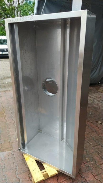 Okap przyścienny trapezowy 160x80x50 bez łapaczy