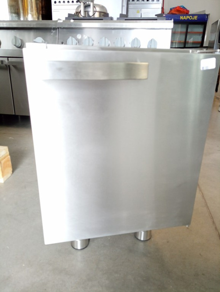 Podstawa neutralna z drzwiami 400x640x600