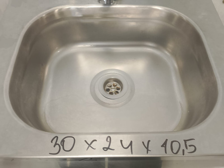 Umywalka ze stali nierdzewnej jednokomorowa z baterią 40 x 35