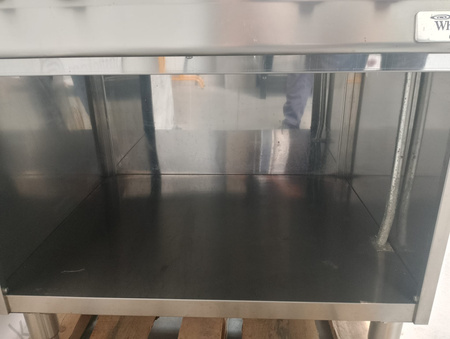 Kuchnia gazowa 4-palnikowa na podstawie otwartej Whirlpool AGB483/WP