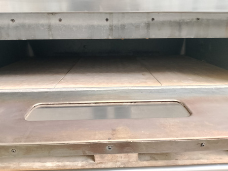 Piec do pizzy 1-komorowy Redfox 00006552 E 6 L z podstawą