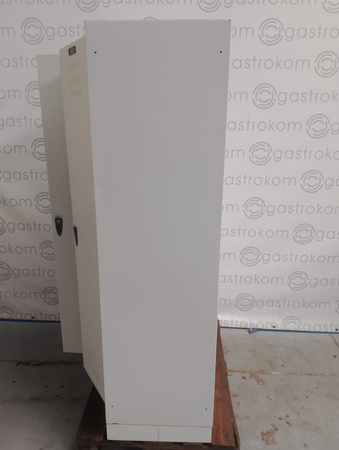 Szafka BHP ubraniowa trzydrzwiowa 180 cm x 120 cm