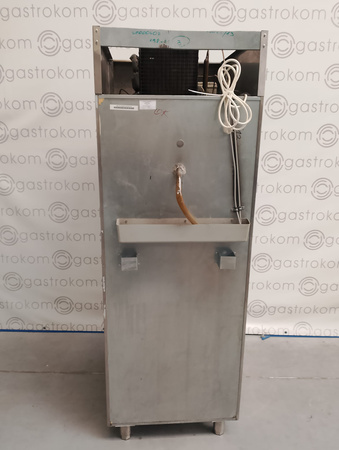 Szafa chłodnicza GN 2/1 700l nierdzewna DM-92101