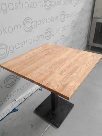 Stół z blatem drewnianym klejonym 75x75x75