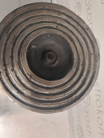 ŻELIWNA PODSTAWA STOŁU STOLIKA POSTUMENT NOGA