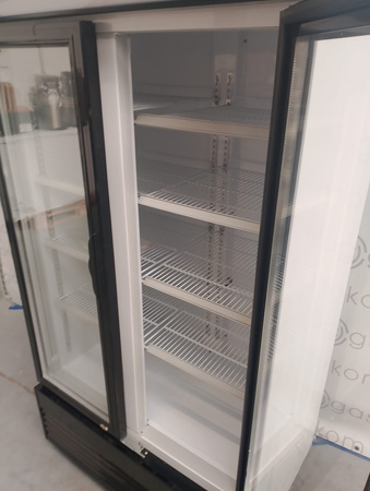 Witryna chłodnicza 2-drzwiowa Szron LG 800