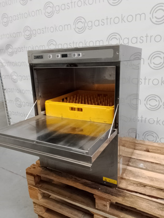 Zmywarka podblatowa Zanussi NUC30P, 400V, 2 doz., pompa