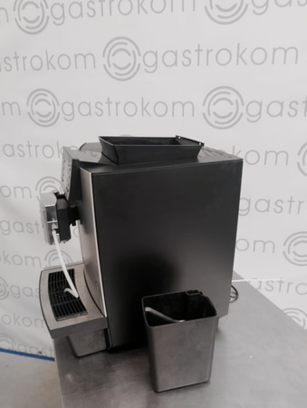 Ekspres ciśnieniowy automatyczny Jura X8