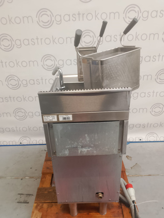 Makaroniarka elektryczna 2x 1/3 GN Stalgast 9745000