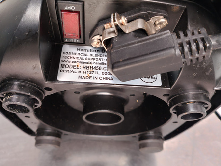 Blender kielichowy HBH450-CE